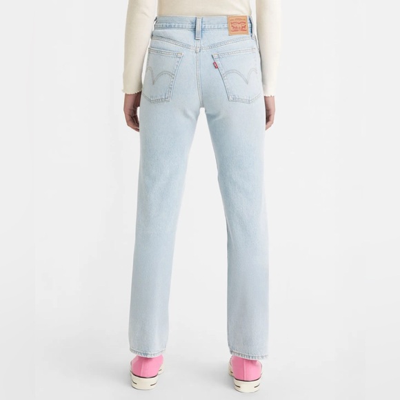 Levi's Wedgie Straight Ankle Women’s Jeans in color Flow Style 30x28 - Picture 4 of 9